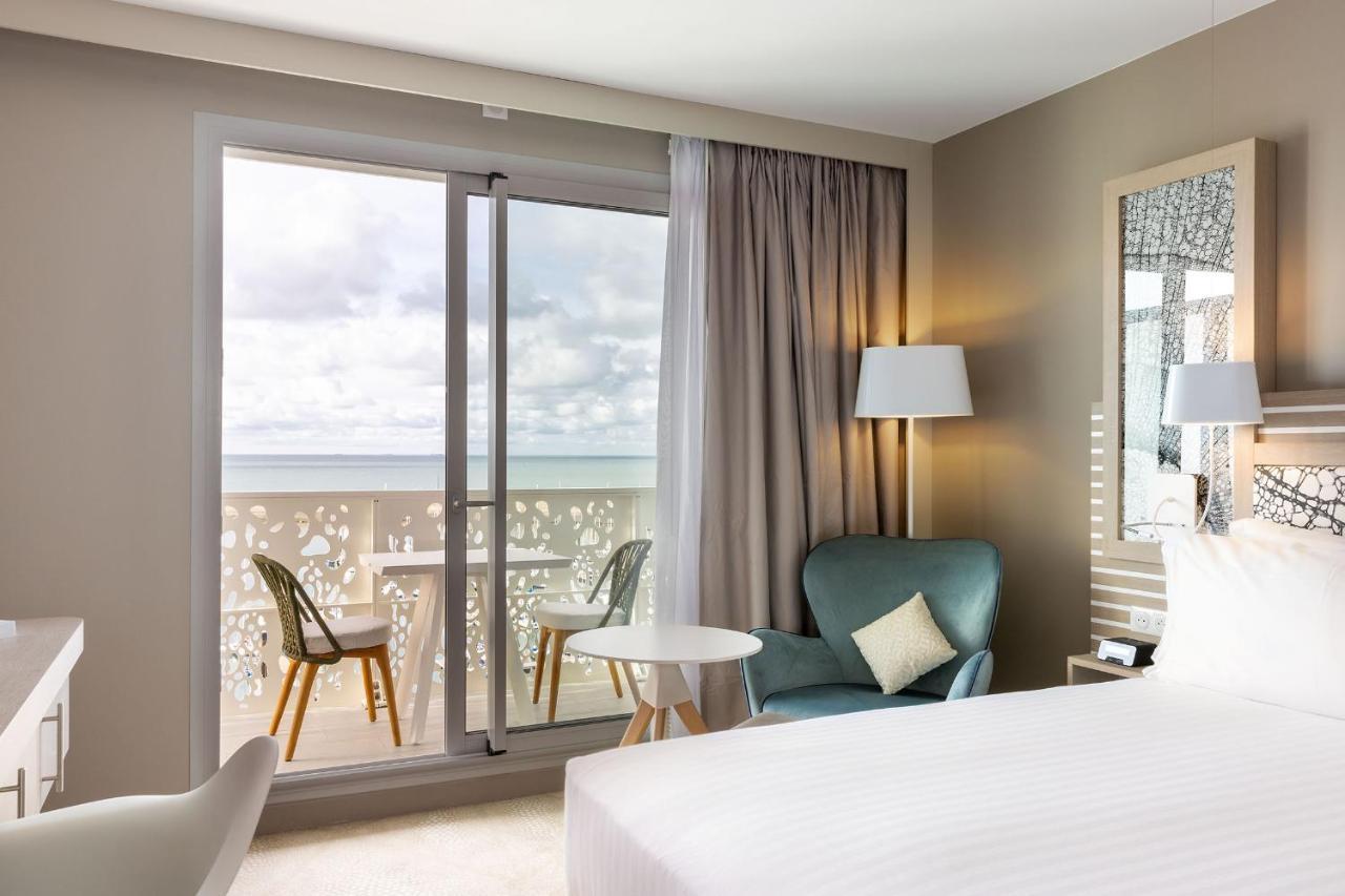 Hilton Garden Inn Le Havre Centre Exterior photo