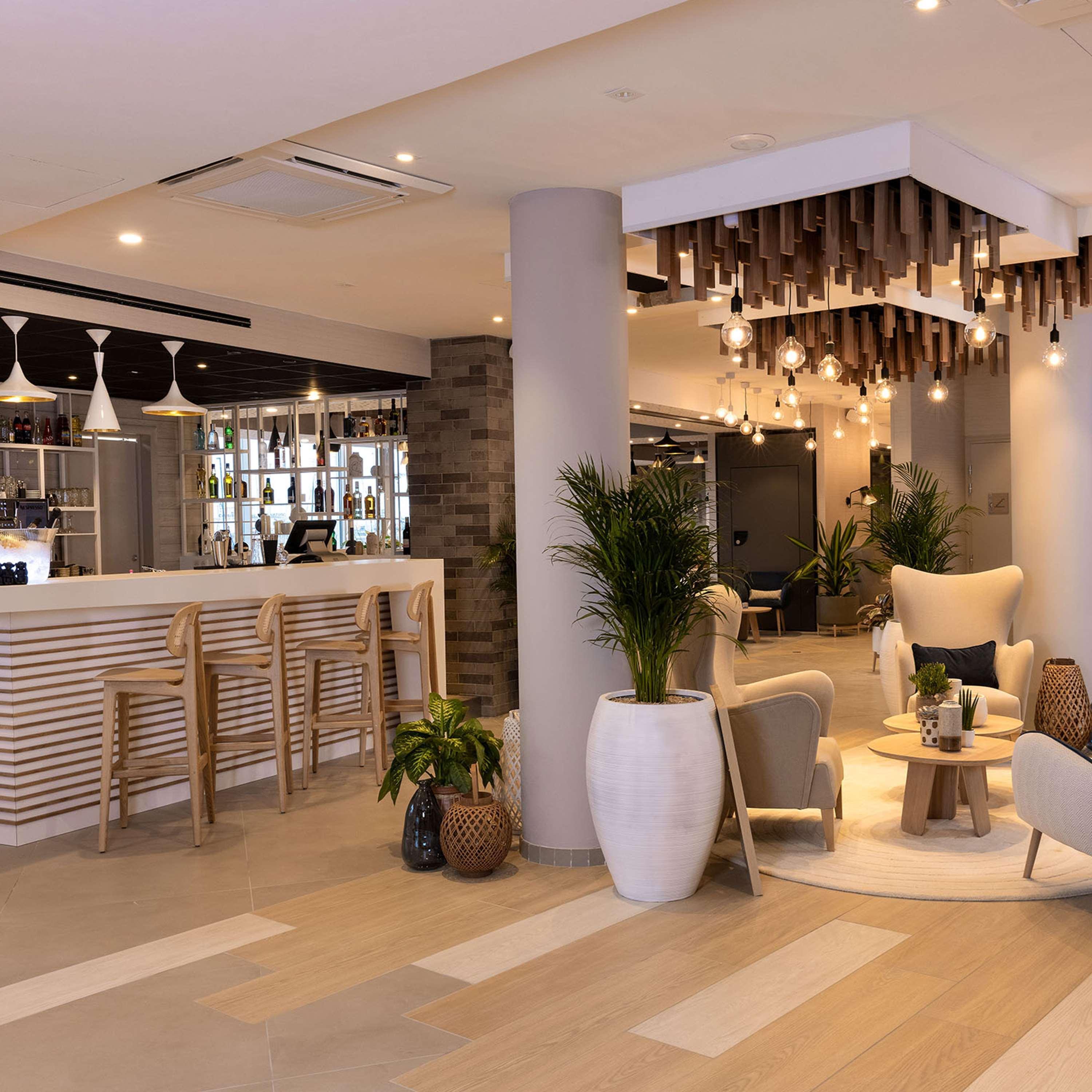 Hilton Garden Inn Le Havre Centre Exterior photo