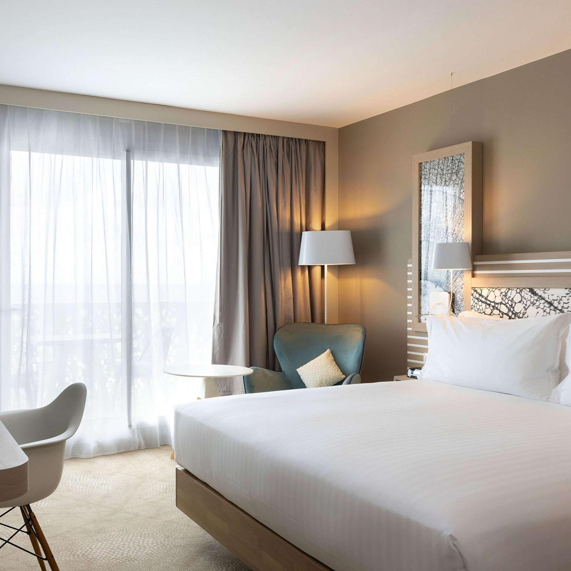 Hilton Garden Inn Le Havre Centre Exterior photo